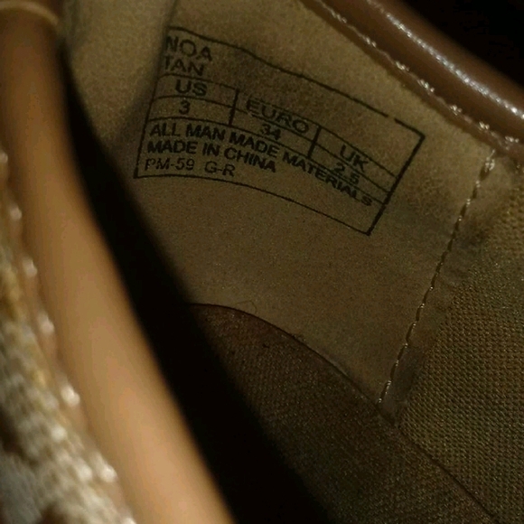 Kids' Michael Kors shoes - Picture 4 of 7